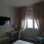 Chiffre Ξενοδοχείο Αλμπί