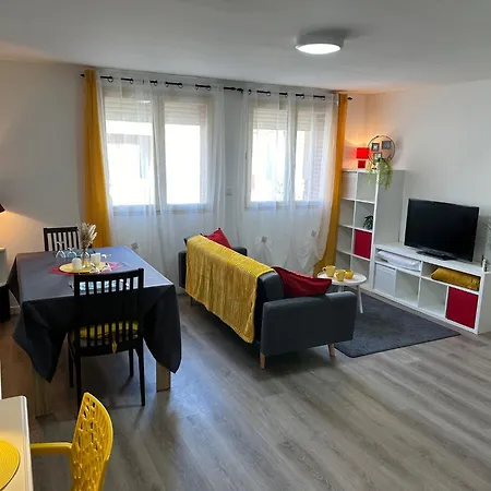 Chiffre Hotel