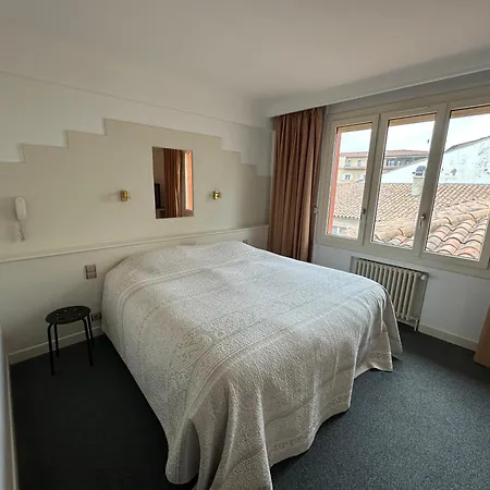 Chiffre Hotel
