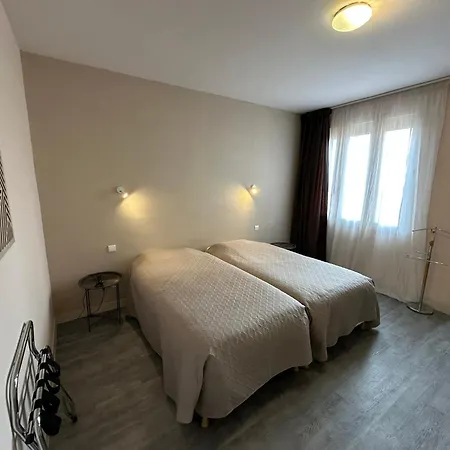 Chiffre Hotel