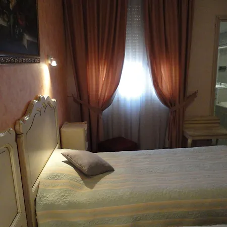 Chiffre Hotel 3*
