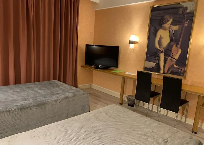 Szálloda Chiffre 3*