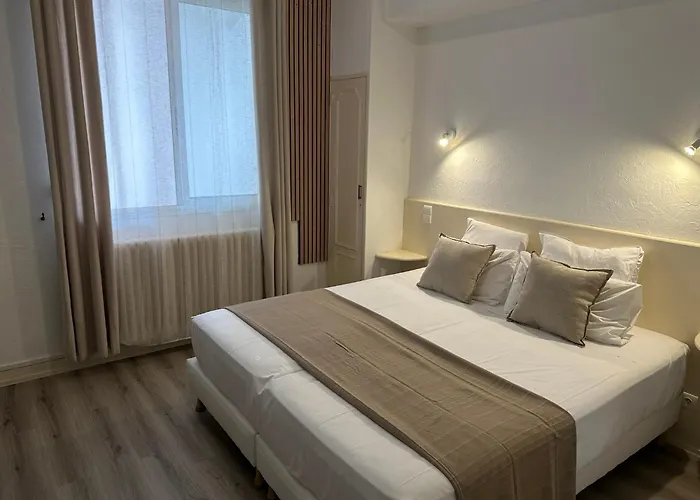 Szálloda Chiffre 3*